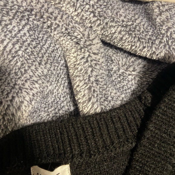 Garage vest - Picture 2 of 2